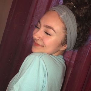 Meet your Posher, Hailey